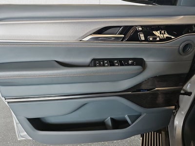 2023 Jeep Grand Wagoneer Series III