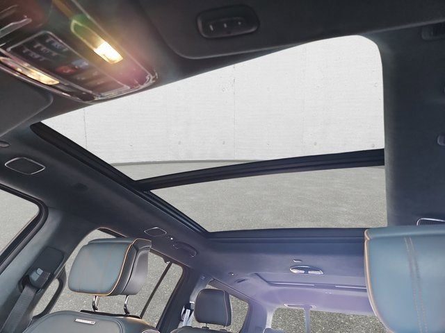 2023 Jeep Grand Wagoneer Series III