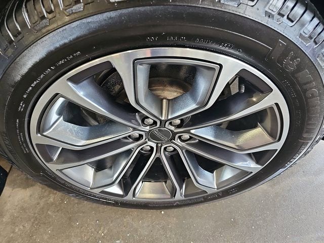 2023 Jeep Grand Wagoneer Series III