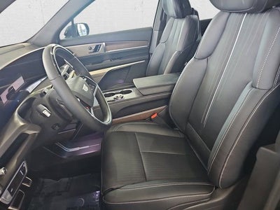 2026 Cadillac VISTIQ Luxury