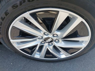 2026 Cadillac VISTIQ Luxury