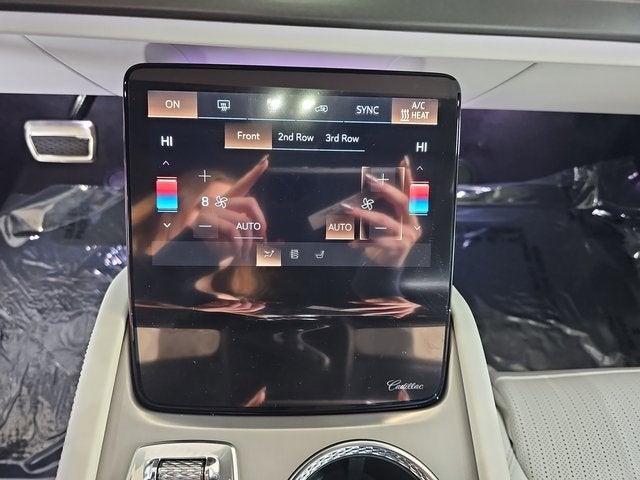 2026 Cadillac VISTIQ Luxury