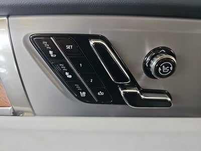 2026 Cadillac VISTIQ Luxury