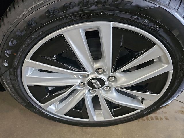 2026 Cadillac VISTIQ Luxury