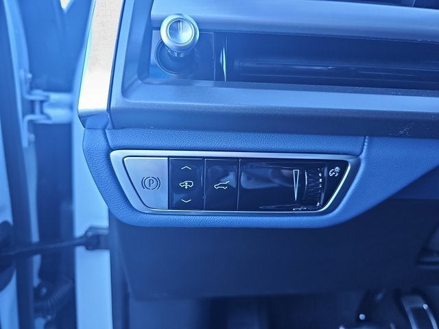 2026 Cadillac VISTIQ Premium Luxury