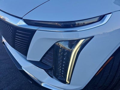 2026 Cadillac VISTIQ Premium Luxury