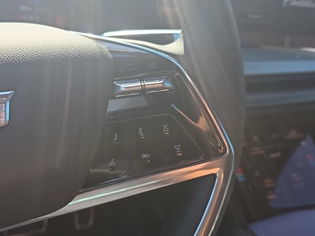 2027 Cadillac VISTIQ Sport