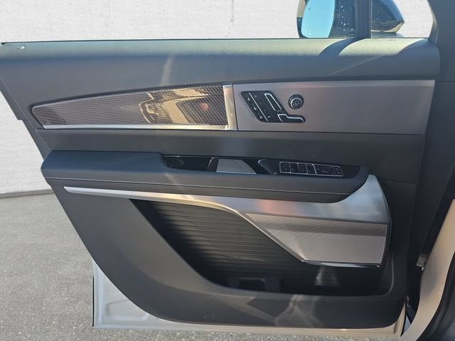 2027 Cadillac VISTIQ Sport
