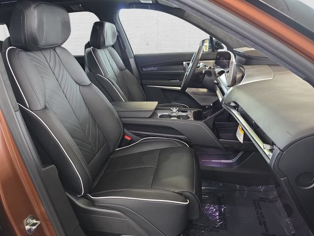 2027 Cadillac VISTIQ Platinum
