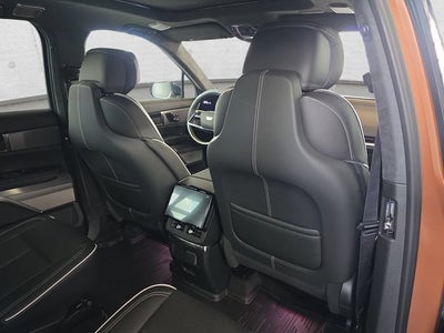 2027 Cadillac VISTIQ Platinum