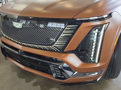 2027 Cadillac VISTIQ Platinum