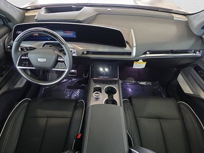 2027 Cadillac VISTIQ Platinum