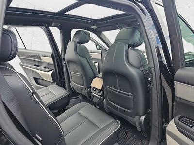 2026 Cadillac VISTIQ Platinum