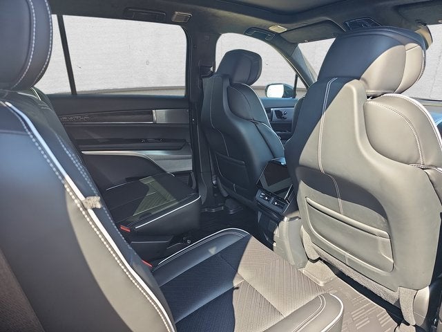 2026 Cadillac VISTIQ Platinum