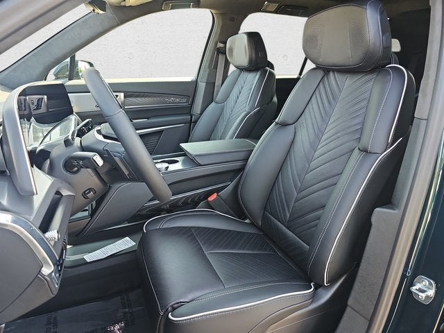 2026 Cadillac VISTIQ Platinum