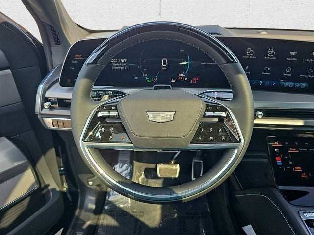 2026 Cadillac VISTIQ Platinum