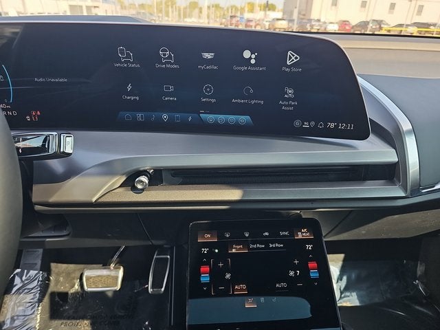 2026 Cadillac VISTIQ Platinum