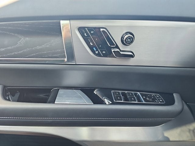 2026 Cadillac VISTIQ Platinum