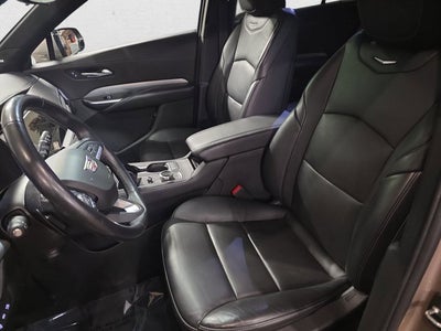 2022 Cadillac XT4 Premium Luxury