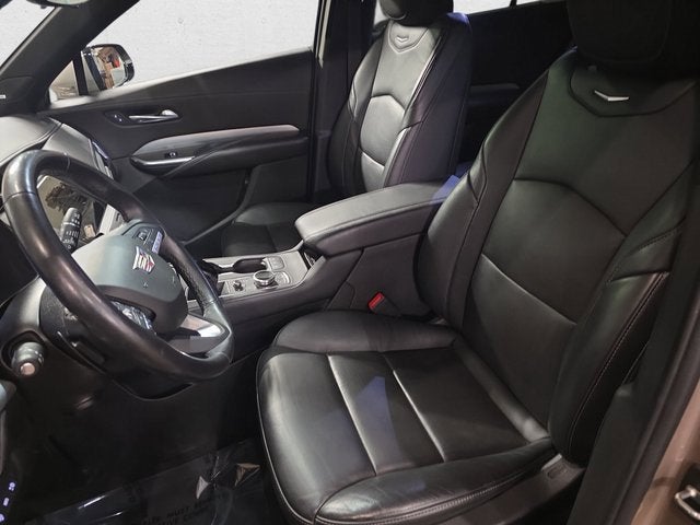2022 Cadillac XT4 Premium Luxury