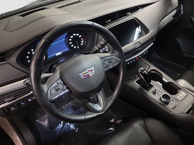 2022 Cadillac XT4 Premium Luxury