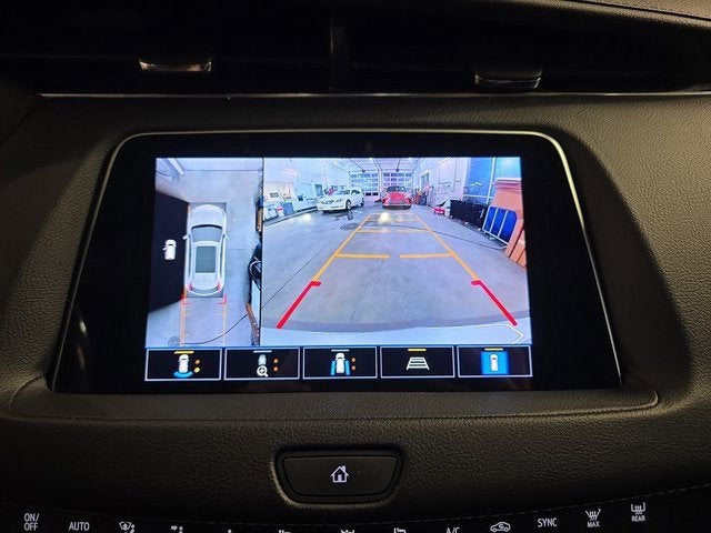 2022 Cadillac XT4 Premium Luxury