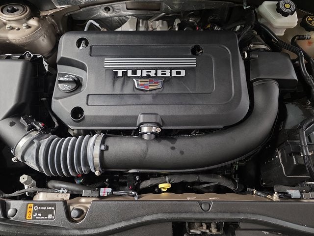 2022 Cadillac XT4 Premium Luxury