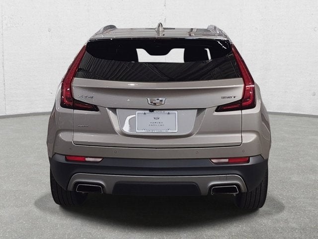 2022 Cadillac XT4 Premium Luxury