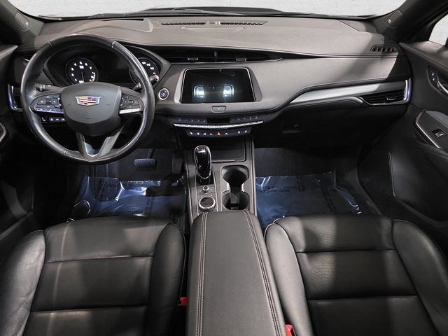 2022 Cadillac XT4 Premium Luxury