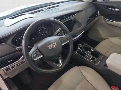 2023 Cadillac XT4 Premium Luxury