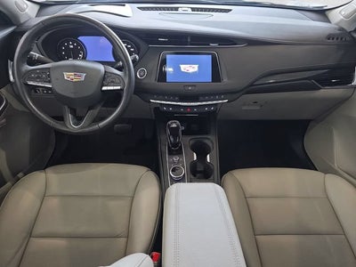 2023 Cadillac XT4 Premium Luxury