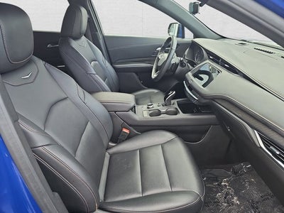 2022 Cadillac XT4 Sport