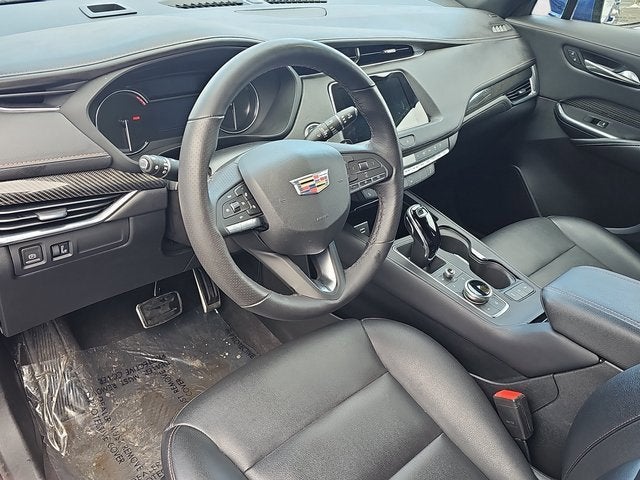 2022 Cadillac XT4 Sport