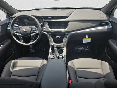 2026 Cadillac XT5 Luxury