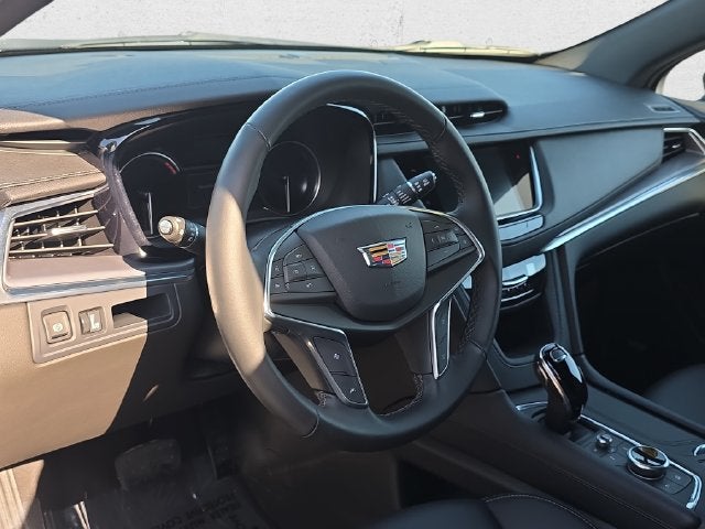 2024 Cadillac XT5 Luxury