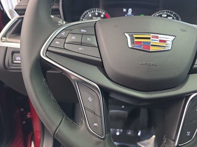 2026 Cadillac XT5 Luxury