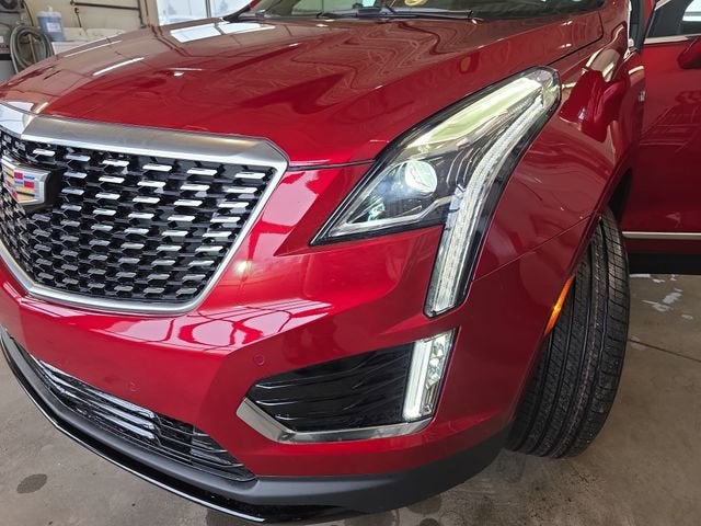 2026 Cadillac XT5 Luxury