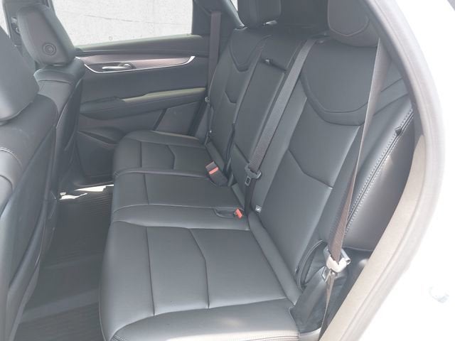 2025 Cadillac XT5 Luxury