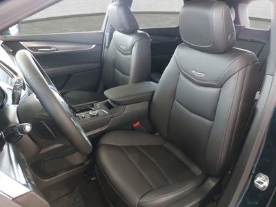 2025 Cadillac XT5 Luxury