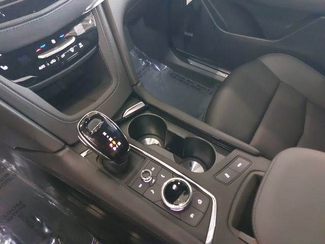 2025 Cadillac XT5 Luxury