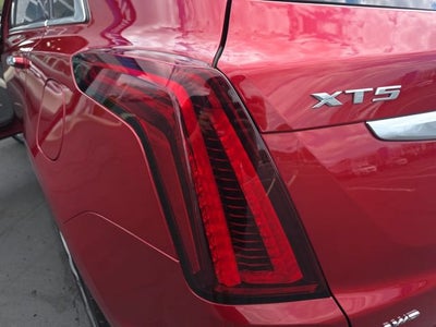2021 Cadillac XT5 AWD Premium Luxury