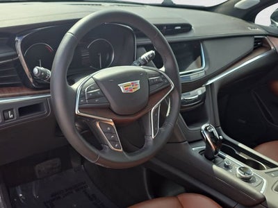 2023 Cadillac XT5 Premium Luxury