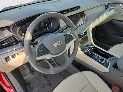 2023 Cadillac XT5 Premium Luxury