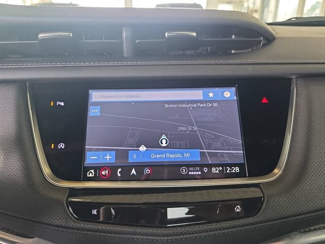 2024 Cadillac XT5 Sport