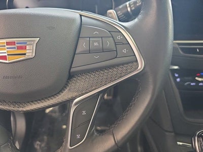 2022 Cadillac XT5 Sport