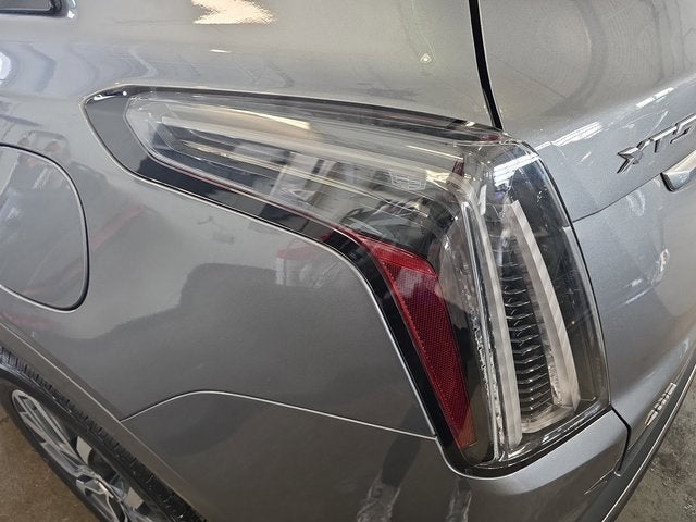 2022 Cadillac XT5 Sport