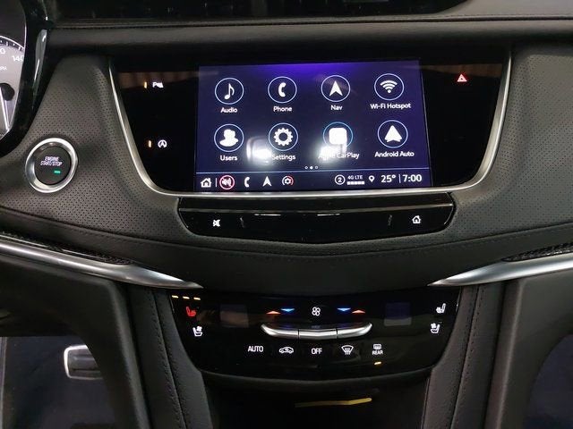 2025 Cadillac XT5 Sport