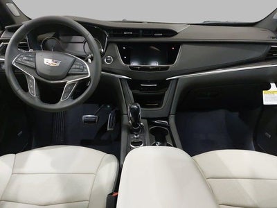 2025 Cadillac XT5 Sport