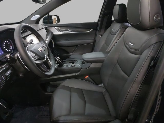 2025 Cadillac XT5 Sport