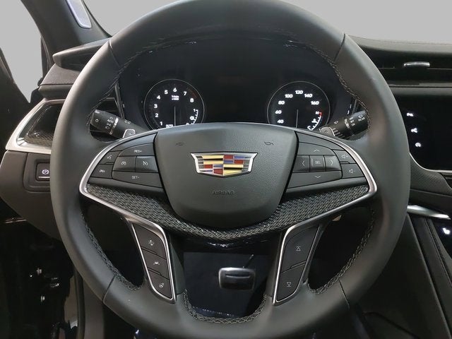 2025 Cadillac XT5 Sport